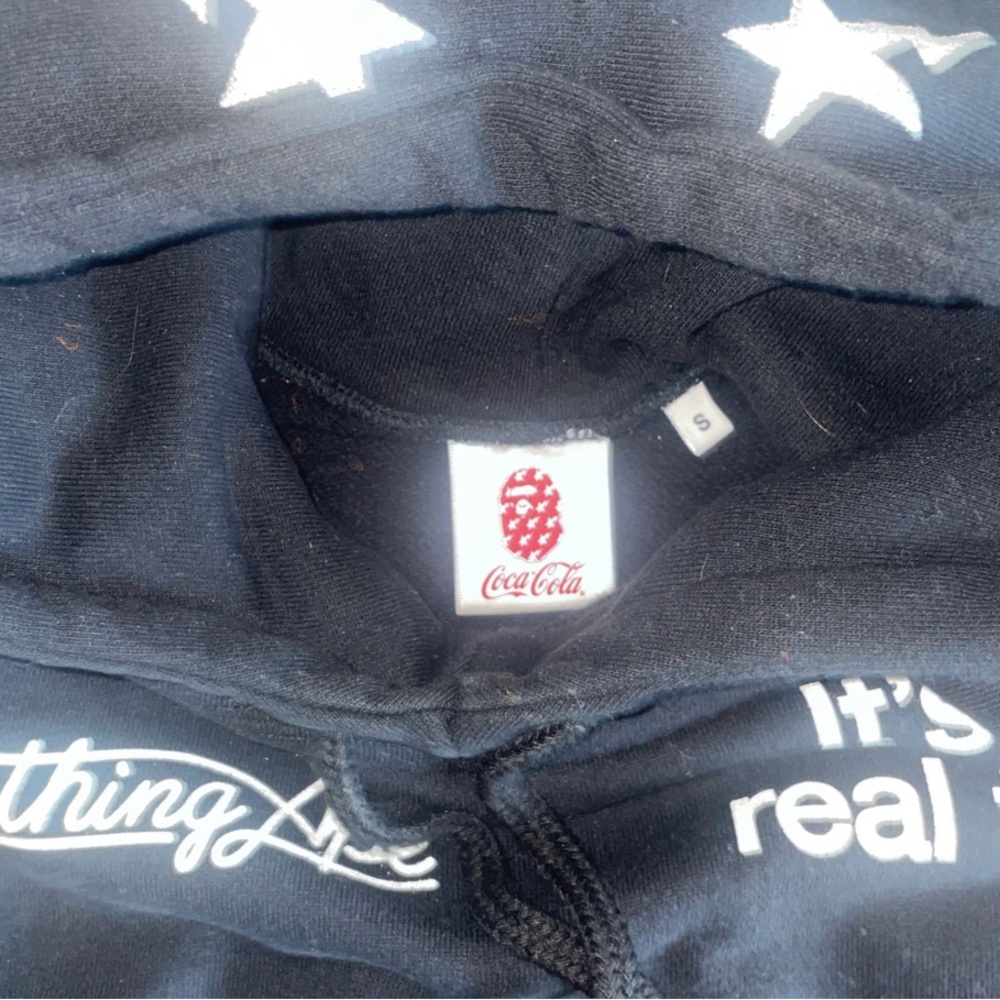 Bape *RARE* hoodie - Picture 2 of 5